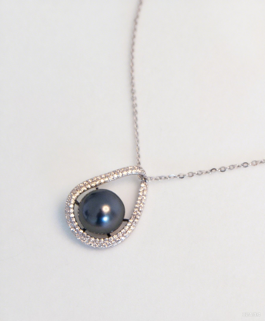 Gravity Tahitisk Sterling Silver Halsband