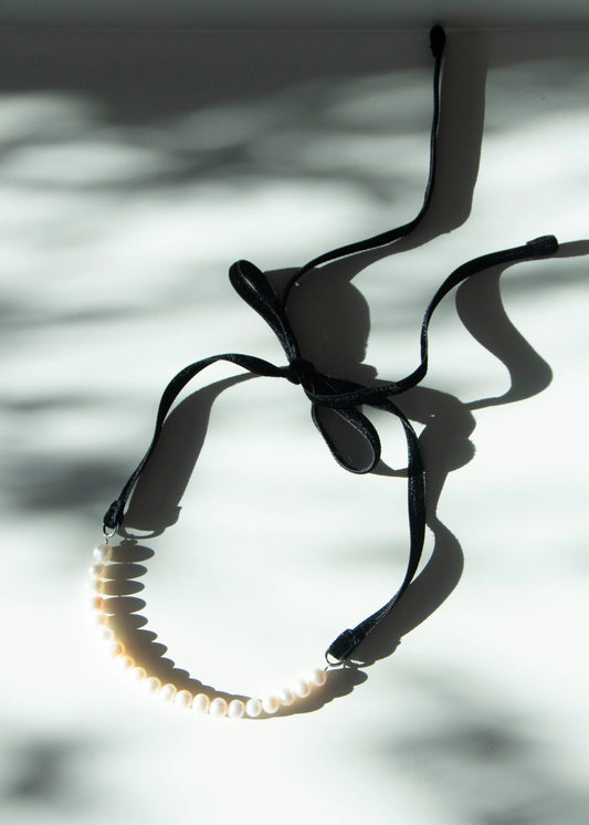 ballet velvet adjustable necklace