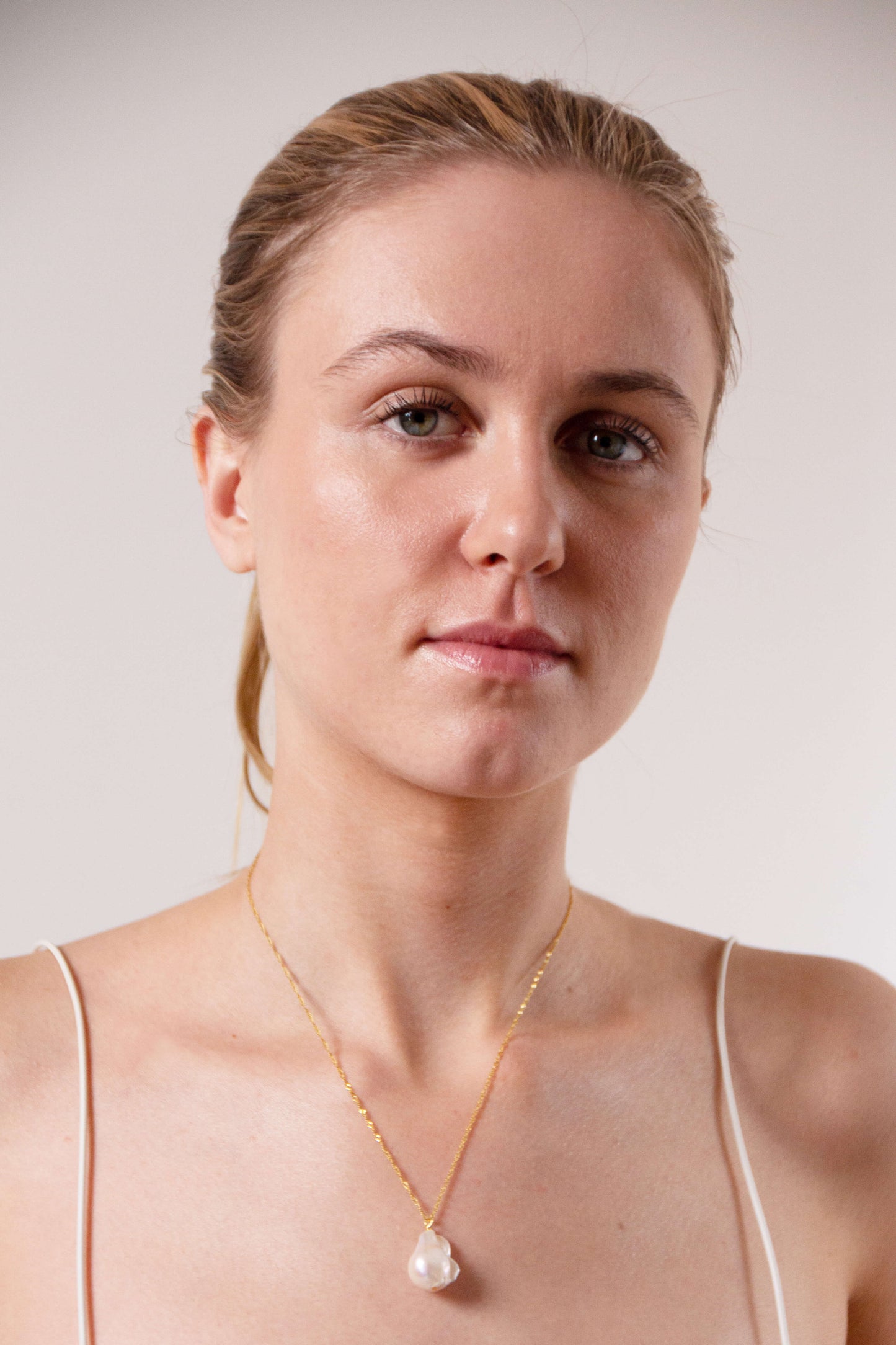 manifest 18K guldpläterat halsband