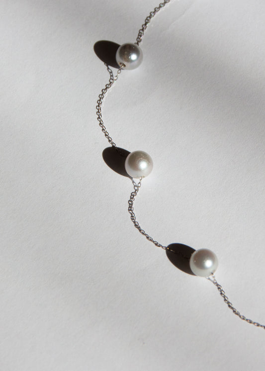 silver galaxy akoya 18K guld halsband