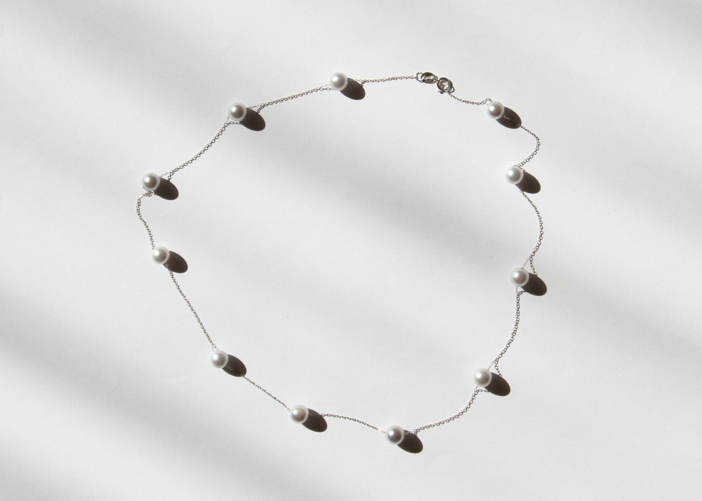 silver galaxy akoya 18K guld halsband