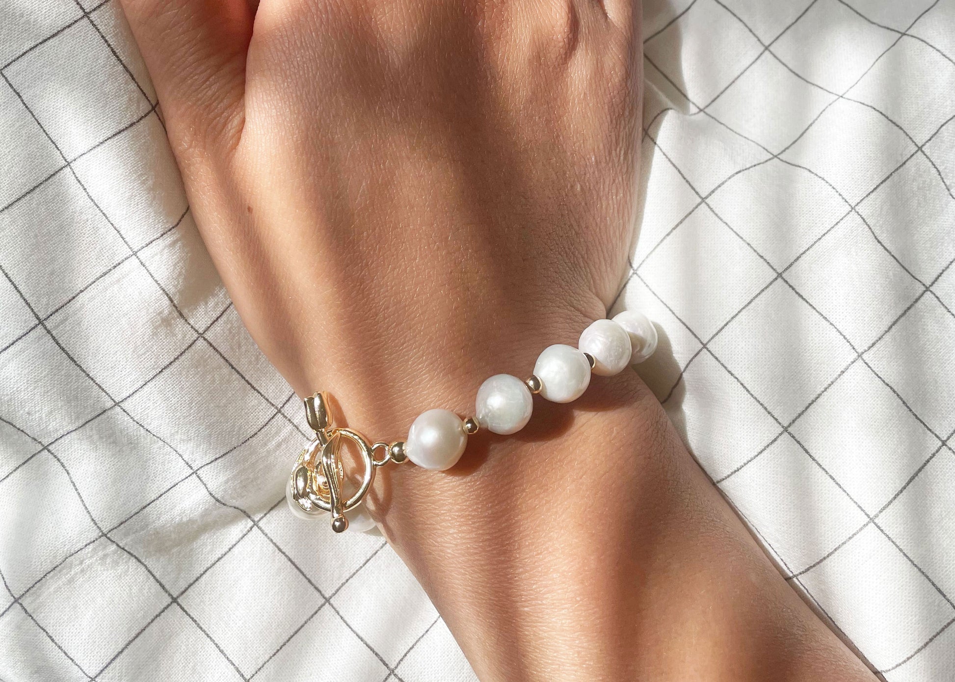A new chapter guldpläterat armband