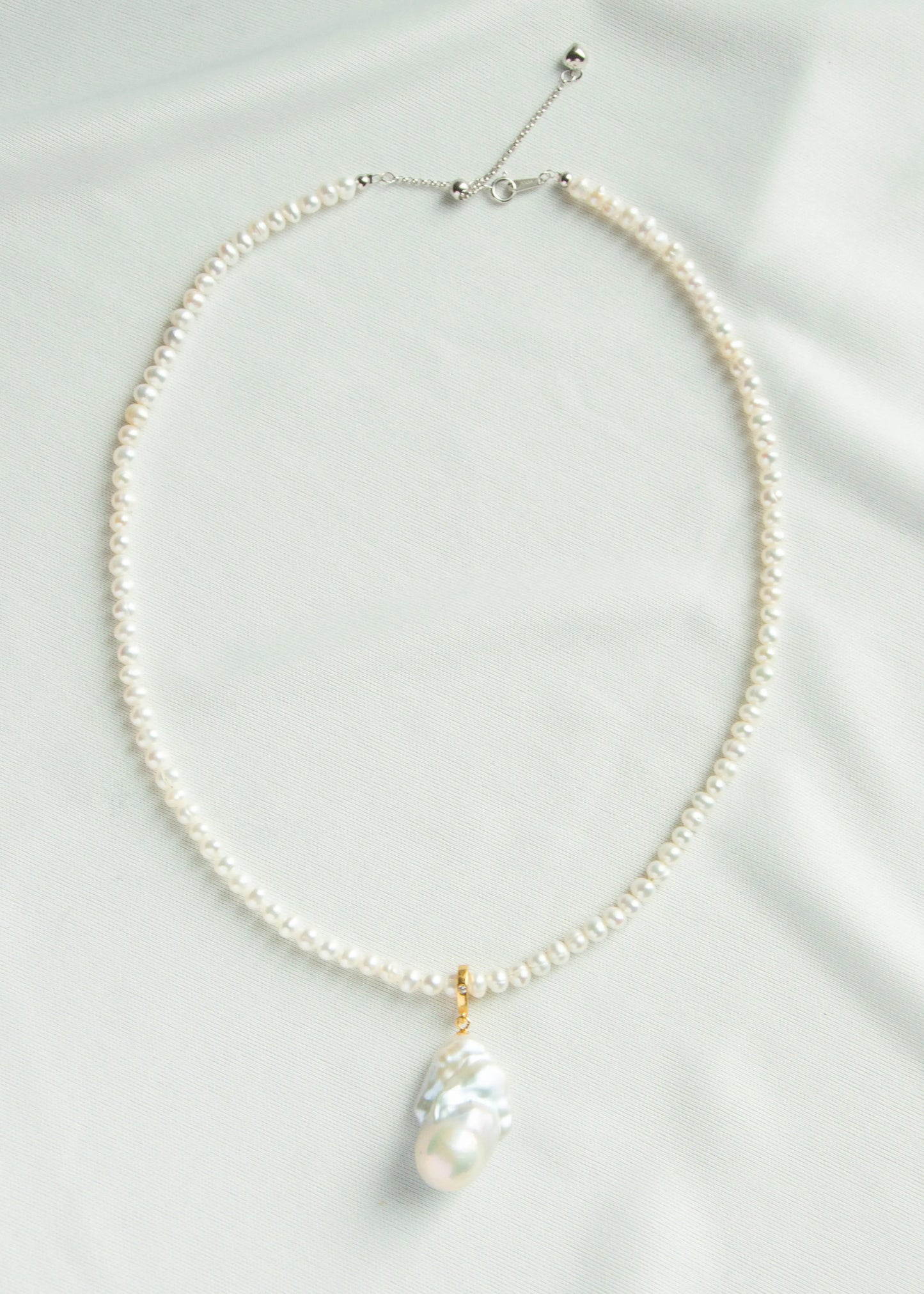 Manifest Barock 18K Guldpläterat Halsband