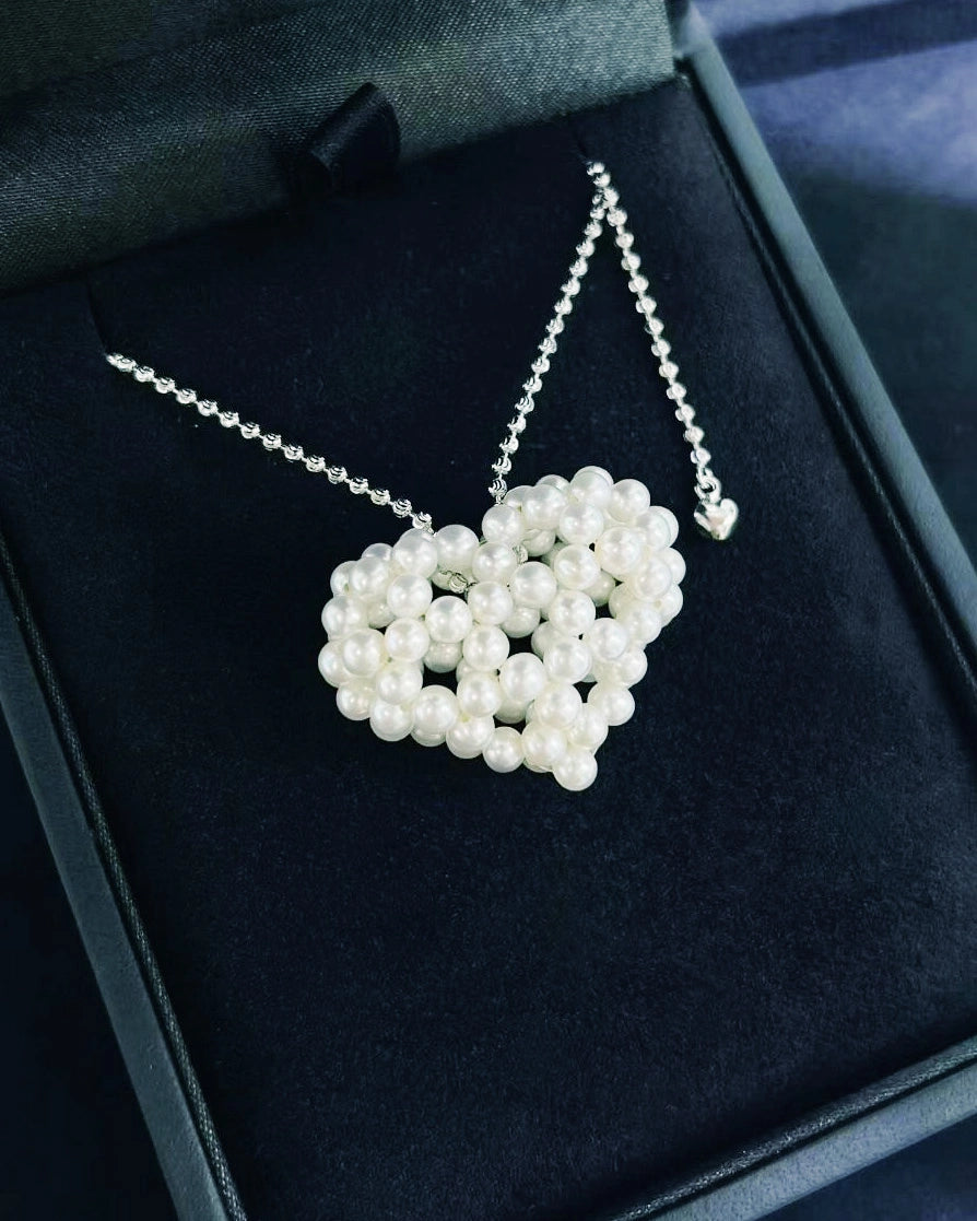 Shape of the Heart Sterling Silver Halsband