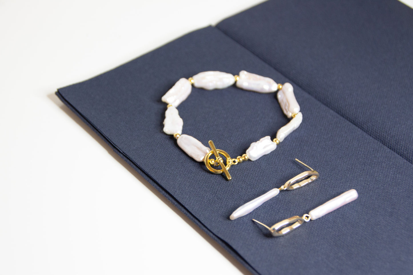Simple Affection sterling silver armband guldpläterad örhängen Set 