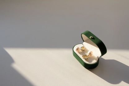 lady perfect 18K gold-plated earrings