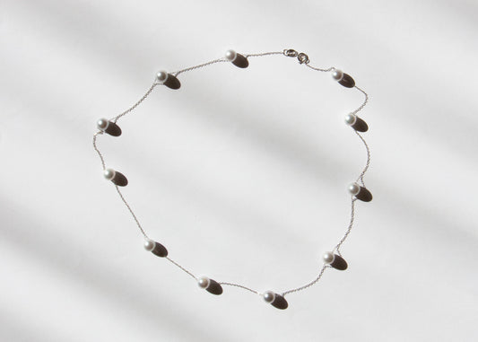silver galaxy akoya 18K guld halsband