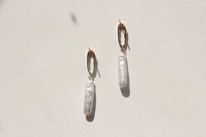 simple joy 18K guldpläterade örhängen